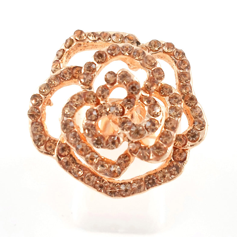 Gold flower ring
