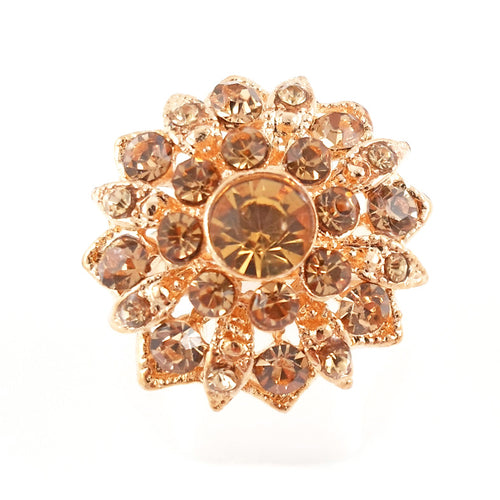 Gold fleur ring