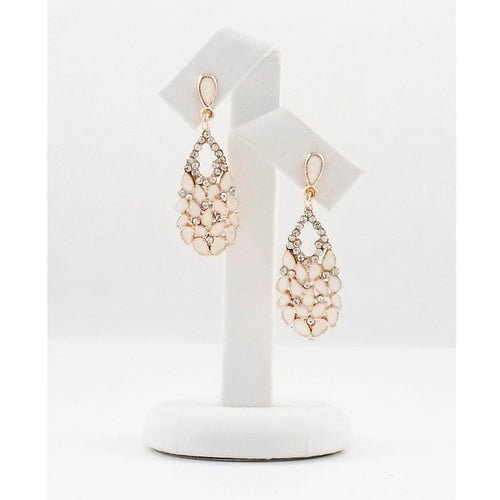 Pearl drop earrings