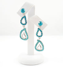 Blue pearl