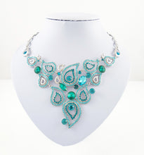 Blue pearl