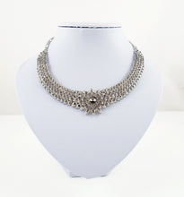 Grey star
