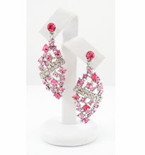 Round pink necklace