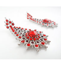 Red star necklace