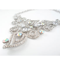 Stunning silver necklace