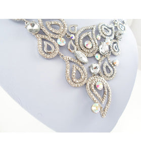 Stunning silver necklace