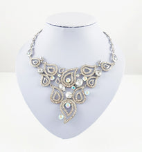 Stunning silver necklace