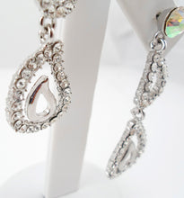 Stunning silver necklace