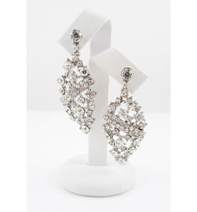 Sparkling silver necklace