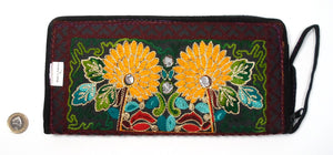 Pakistani purse - Yellow flower
